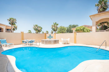 Texas Inn And Suites Citycenter At Utrgv Edinburg Ngoại thất bức ảnh